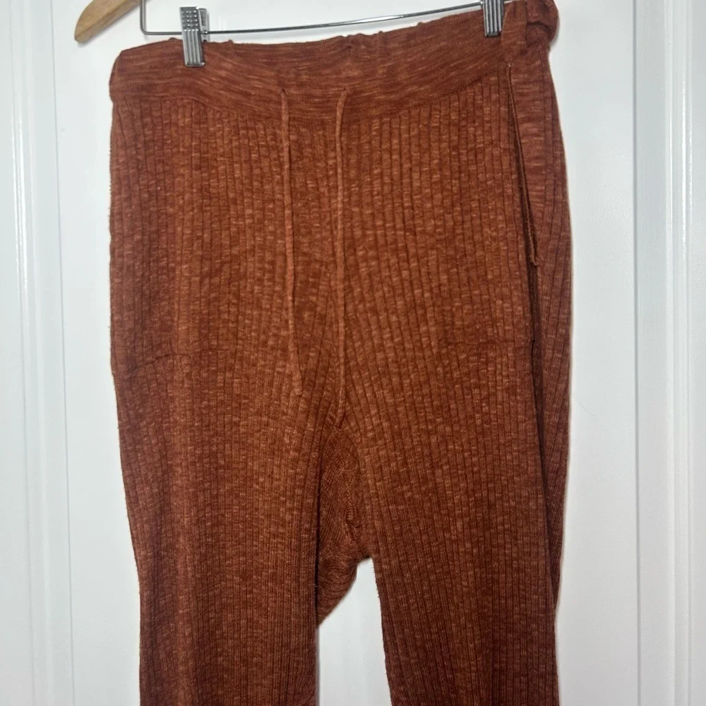 Free People Beach Maiya Burnt Orange Lounge Linen Blend pants size Medium 70s
